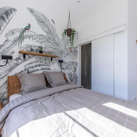 Iqs Rooms - Chambre Double Avec Salle De Bain Lussemburgo Esterno foto